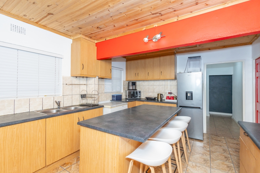 2 Bedroom Property for Sale in Uitsig Western Cape